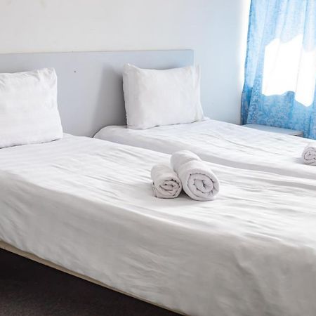 Turkestan Hotel Almati Kültér fotó