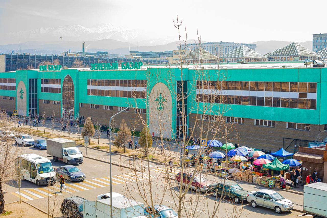 Turkestan Hotel Almati Kültér fotó